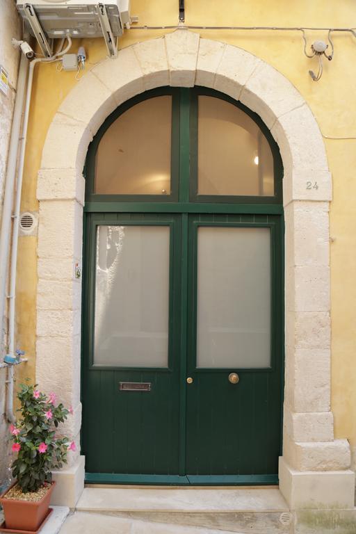 דירות סירקוזה Dammuso Di Ponente Ortigia מראה חיצוני תמונה